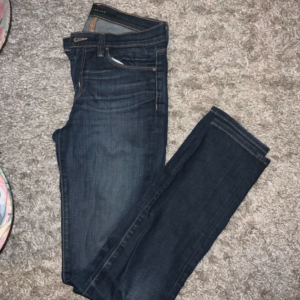 J Brand Dark Vintage straight cut jean size 27